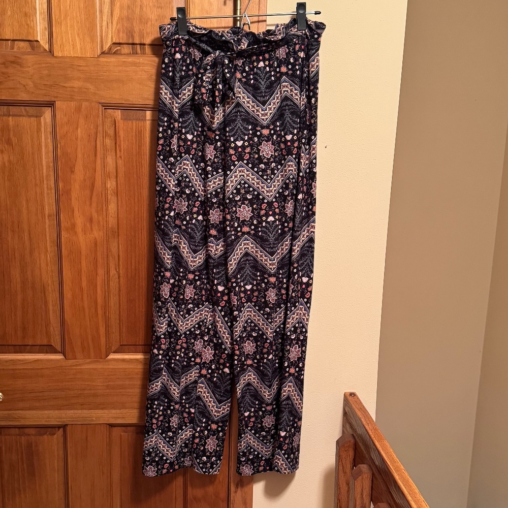 Women's Pants - Pink Rebublic - Size M